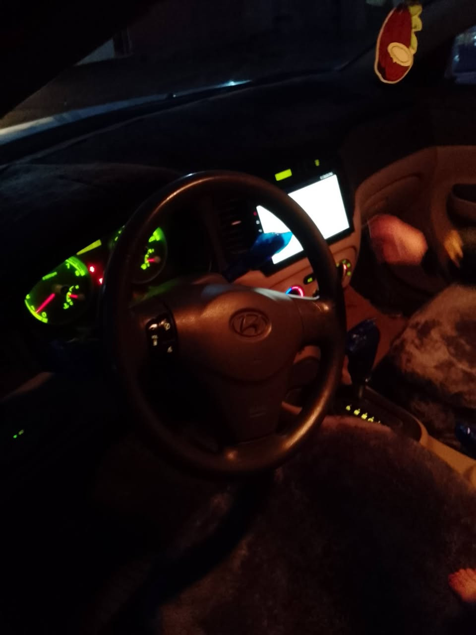 السلام عليكم اكسنت للبيع أدوات2008 محرك كير شرط تبريد تدفئه صدر زين السعر 36 وبي مجال مكاني بيجي 
زين 
 7826162449 0
اسيا ***********
