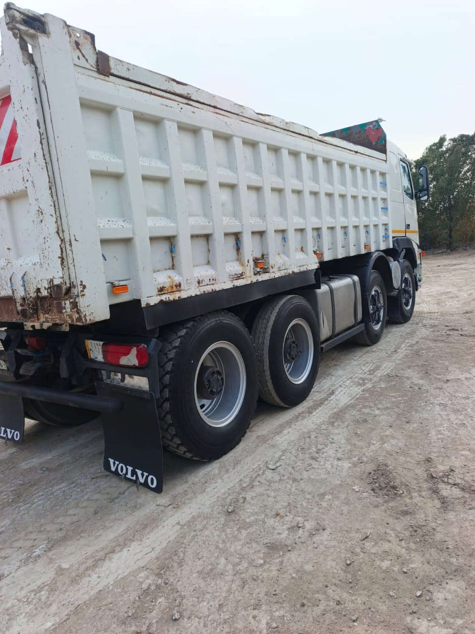 للبيع فالفو عكرب بلادي مجموعه النكي كير 3ب3 مكينه 420 رقم قادسيه شاصي مكفول مكان صويره ***********
