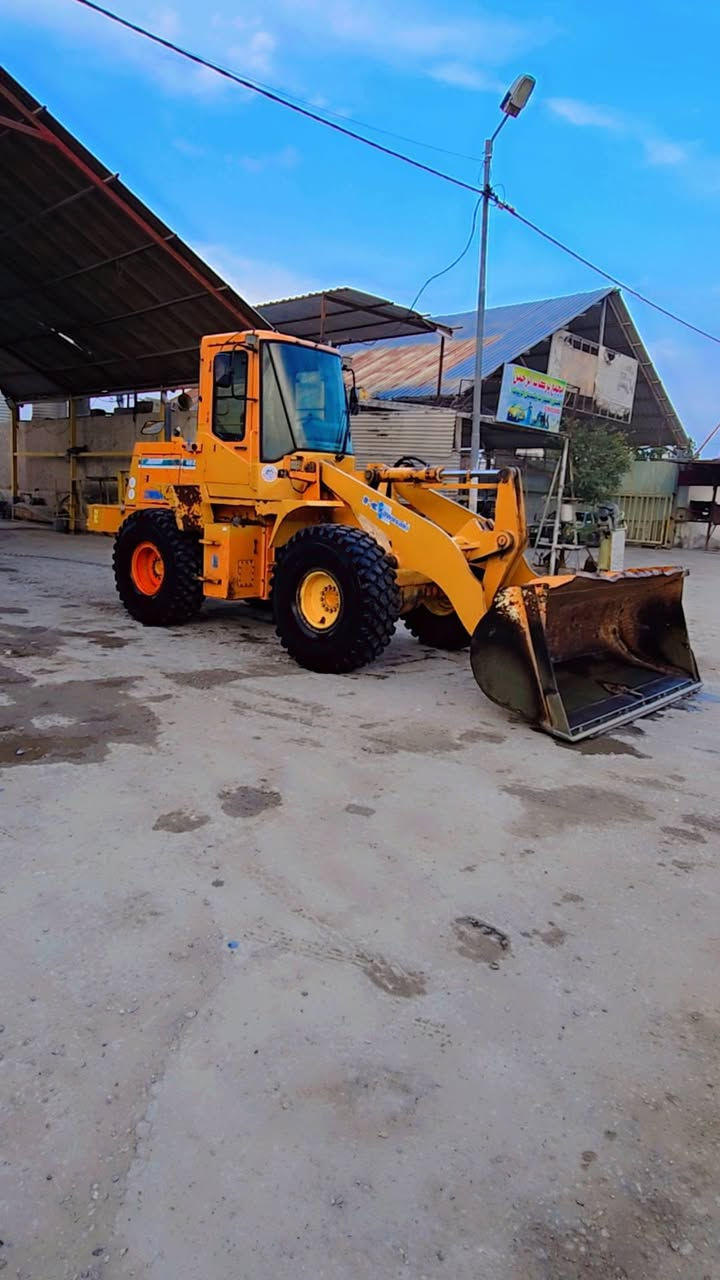 شفل كاوسكي البيع حجم ٦٠ مكينه ٦ ازوزه بم ونوزل وارد ياباني رقم نجف شفل جديد  كير مكانيكي راجز ٣ نمر ***********
