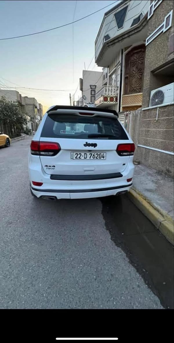 السلام عليكم جيب S. ام الرادار الموديل : 2022 ( خليجي وكاله هارلم ) مكفوله كفاله عامه من كلشي. العداد:67 ميل قابل للزياده  الداخل احمر  المحرك : 3600 Cc عدد الاسطوانات : ( 6 سلندر ) V6 المواصفات : ⚠️- دخول ذكي للسياره ( بصمه ) ⚠️- السقف ( بانوراما) ⚠️- مقصورة الركاب من الجلد الفاخر والخشب الملكي ⚠️- + نظام ملاحه GPS ⚠️- تشغيل عن بعد ⚠️- مستشعرات أمامي وخلفي ⚠️-نظام مانع تصادم خلفي ⚠️- رادار امامي ⚠️-تحكم مقود كهرباء ⚠️-صندوق كهرباء ⚠️-تحكم مقاعد كهرباء ⚠️-حفظ وضعيات قيادة وبعد مواصفات S معروفه السيارة رقم أربيل الجديد السعر 365


**إذا كنت صاحب هذا الإعلان وتريد حذفه لأي سبب، رجاءا أرسل رسالة إلى الدعم الفني**