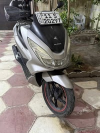 للبيع دراجة pcx الجيل الثاني  مكفولة كاملة رقم بغداد تحويل ثاني يوم مك...