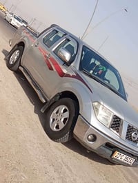 نيسان نيفارة • ٢٠٠٩ • ٦ سلندر