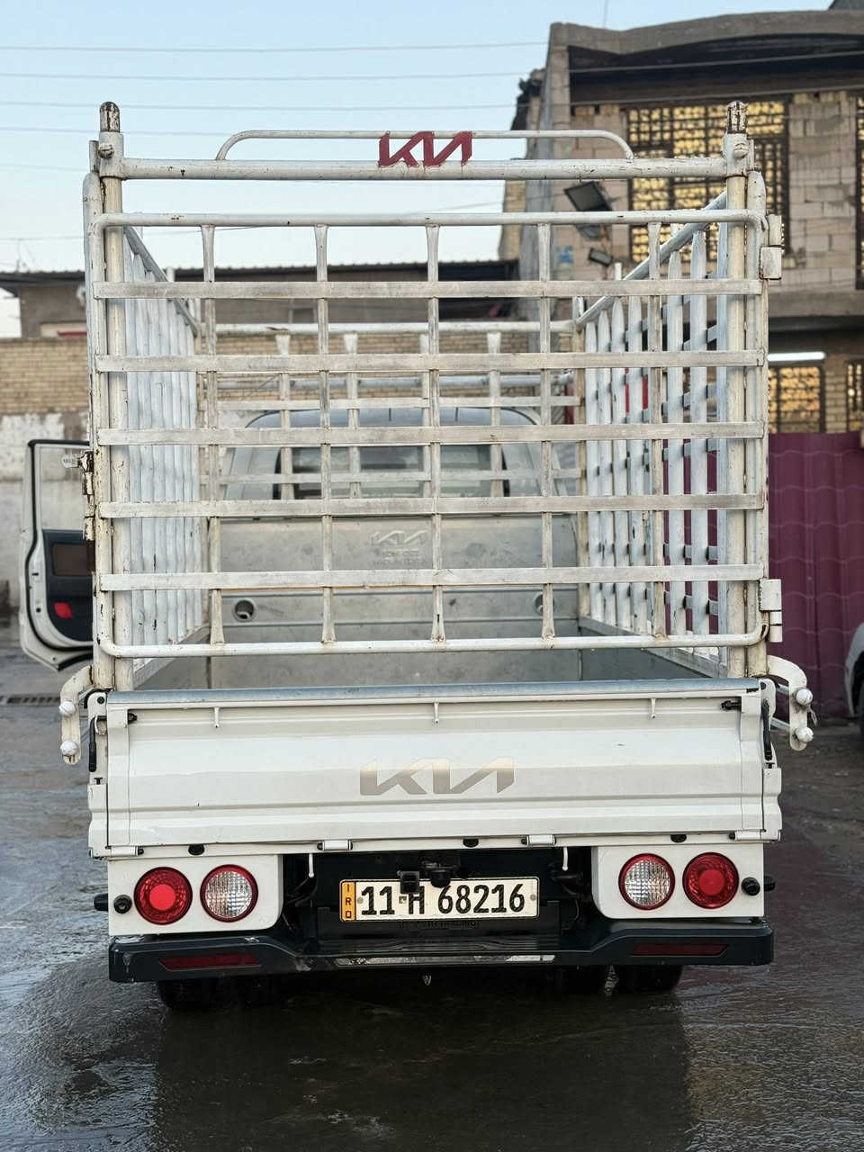 فحل 2024  سيارة جديدة زيرو ماشيه 44. كفاله عامه ع وضعه الشركه استلام  شركه ع ايدي اسبانه ممدود عليه السعر 195 مال بيع نقدي فلوس كاش استلم  ماكنه بغداد زعفرانيه  ***********
