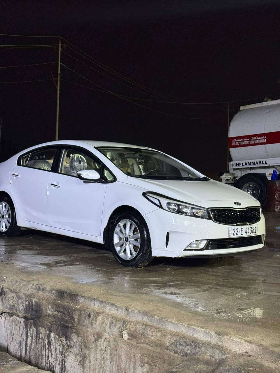 سلام عليكم سيراتو ٢٠١٨ مكفوله مكينه وكير وحداديه كله جديد سعر ١٤٢ رقم تليفون ***********
