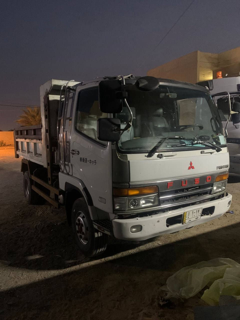 سلام عليكم سياره فوسة قلاب محرك 14سوبر كير برميل اكلج سوبر جبير مكفوله تبريد ابلادي شغال ثلج مديل 1997سيارةجديدةمال جناي تاخذهة كبل شغل مكانهةبغداد*********** ليث الباوي
