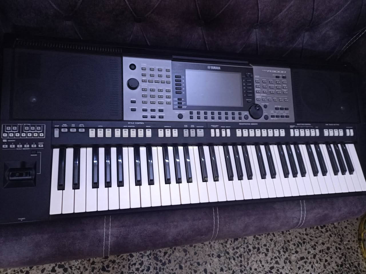 السلام عليكم ياماها 3000 أخو الجديد برنامج عماد غازي وبعد بي برنامج حلو محوله اصليه  وجنطه جهاز مامفتوح ابد لوك نضافه 100 💯 السعر 8 ورقات نهاية مكان بغداد ***********
