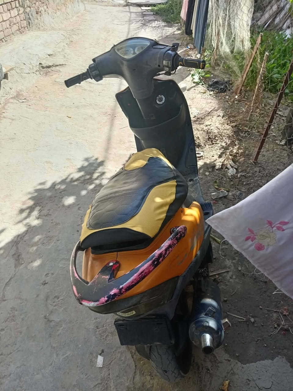 السلام عليكم
دراجه ماكس عدله للبيع دراجه مفتوحه بس ولفات مبدل بيهه شرط بوشه اصلي الدراجه عوزهه ترتيبات بصيطه
نقصهه تورباين خلفي
سعرهه خاص او اتصال عله الرقم الهاتف
***********
