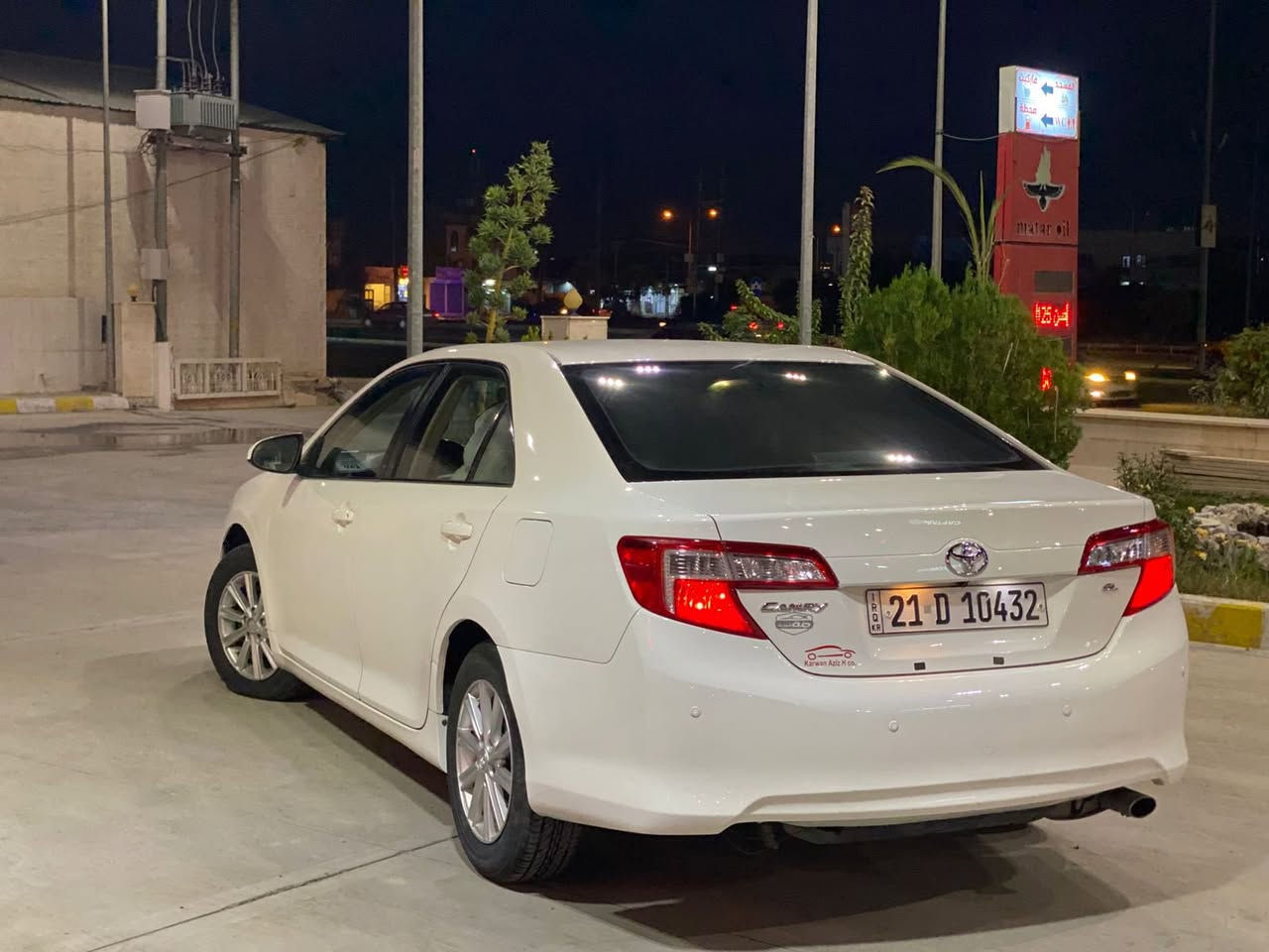 كامري 2012خليجي سعرها 138
بدون صبغ وتبديل بيها مكانين كارت بس
كير ومحرك بشرط مامفتوح
سنوي ورقم كلها جدي 
شراي يخابر ***********
مكان كركوك
