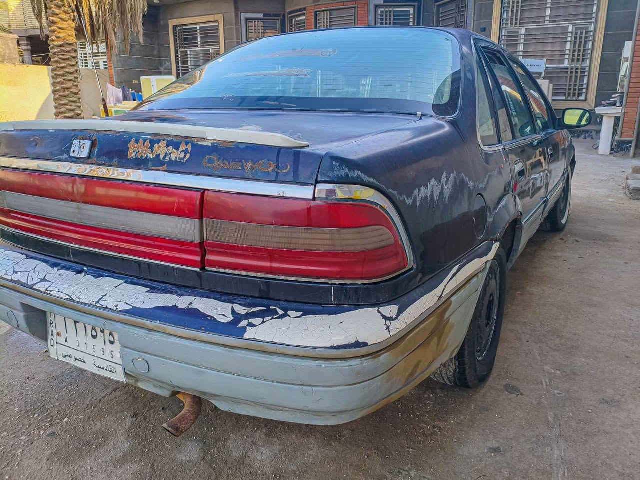 السلام عليكم سيارة دايو بروكهام موديل ٩٤ رقم قادسية السيارة بحاله جيده والسعر٢٢ورقه الاتصال ***********
