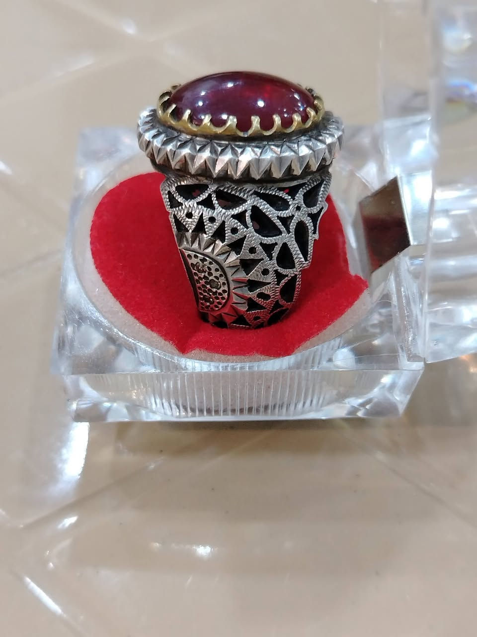 سلام عليكم ورحمة الله وبركاته👋🏻
⭕ متاااح... 
💍_ ياقوت أحمر غير مترش أفريقي 💯 صياغة يدوية ثقيلة . قياس الخاتم 20 _ 21
***********""""""**********
💍_ دلوة يمانية حمرة قدييمة ثقب ستندر ، صياغة يدوية ثقيلة . قياس الخاتم 23 _ 24
***************"""""""**********
🌷الأستفسار علىٰ الخاص ماسنجر لطفاً🥰🌹


**إذا كنت صاحب هذا الإعلان وتريد حذفه لأي سبب، رجاءا أرسل رسالة إلى الدعم الفني**