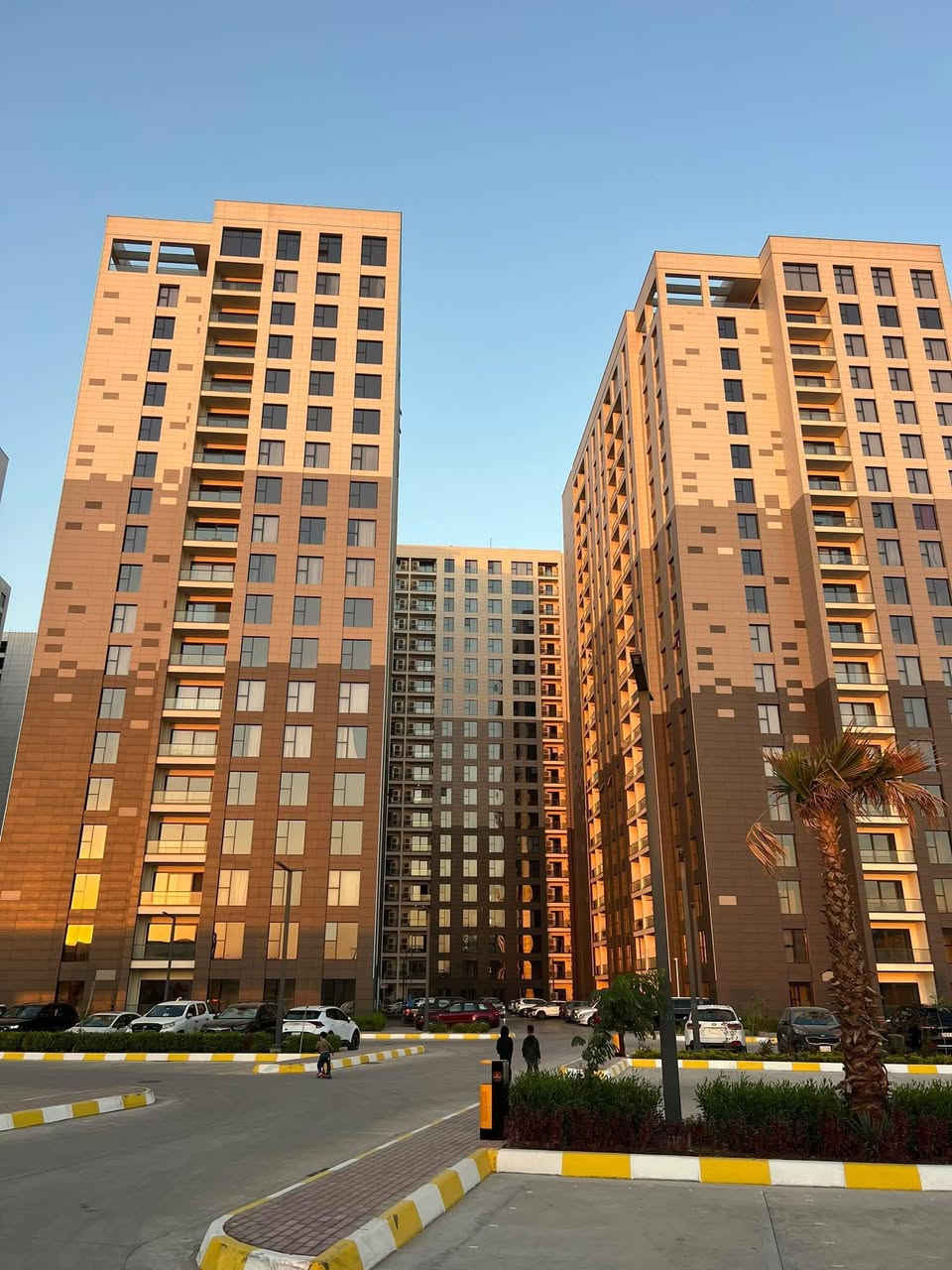 📍 مارينا – شقة للبيع 🌟
🔹 المساحة: 189 م²
🔹 نوع القرض: عقاري

🚨سعرها جداً مناسب وبيها قرض🚨 

✨ فرصة مميزة للسكن أو الاستثمار بمساحة واسعة وسعر منافس
✨ إمكانية الشراء عن طريق القرض تسهّل عملية التملك
عرض مغري وجاهز للإجراءات مباشرة 👍
يعني اختار العقار وخلي الباقي علينا 

للتواصل واتساب او اتصال
***********
Core real estate
