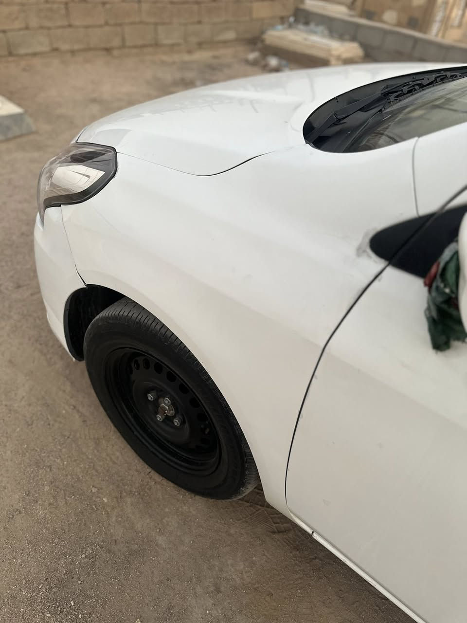 السلام عليكم نيسان سني 2024سياره كفاله عامه من كلشي رقم سليمانيه ماشيه 100الف سونارها موجود ستفسار ***********
