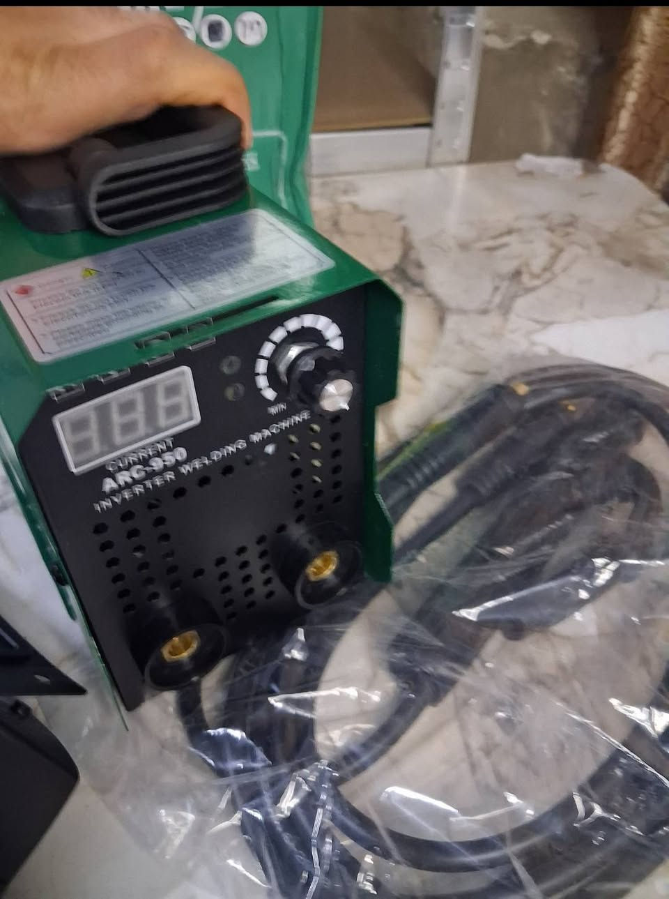 مكينه لحيم ملفات نحاس 3كارت درجه اولى لحيم وهرش مع كافه ملحقاتها السعر قفل 35الف وتوصيل مجاني كل العراق


**إذا كنت صاحب هذا الإعلان وتريد حذفه لأي سبب، رجاءا أرسل رسالة إلى الدعم الفني**