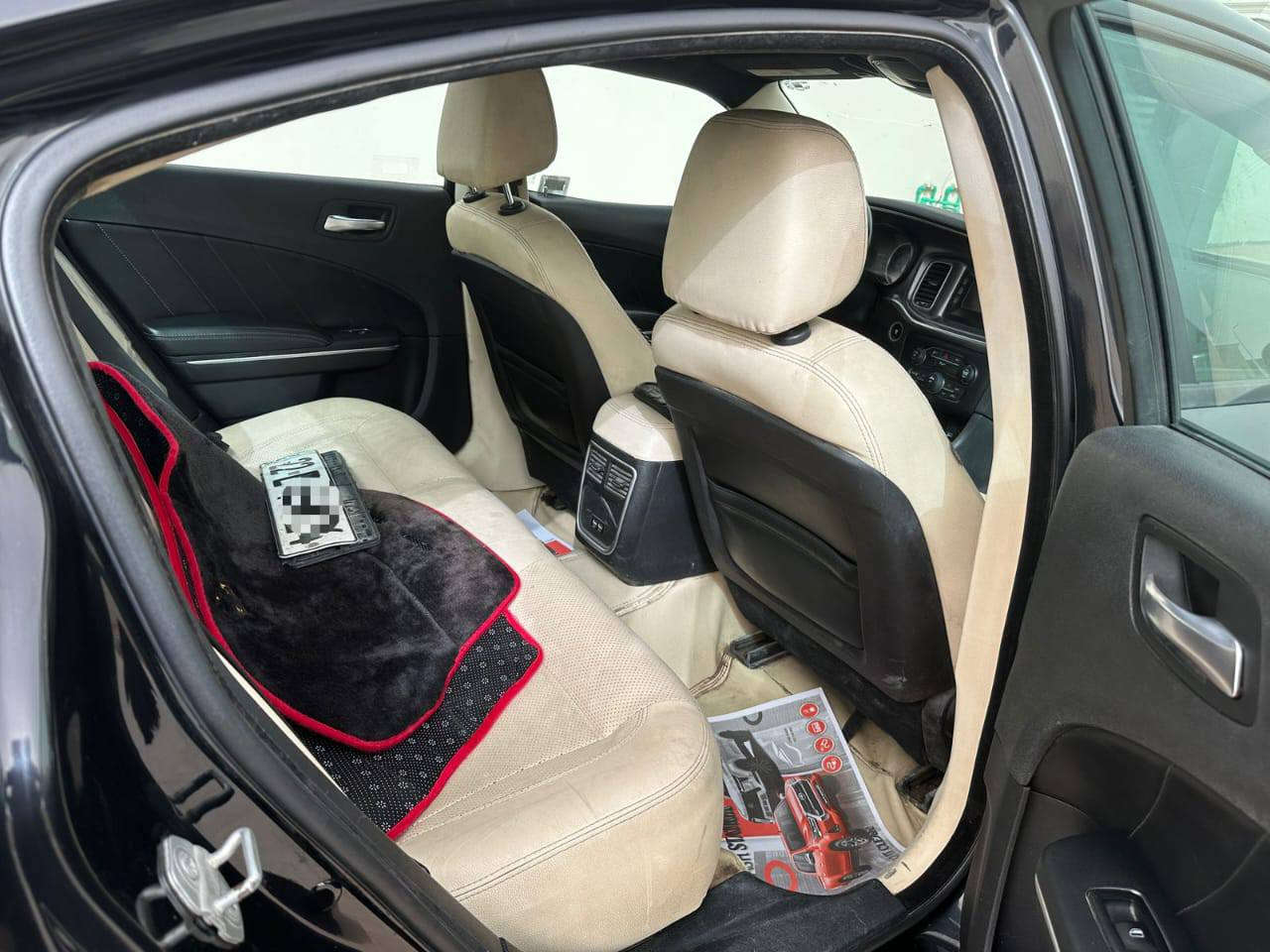 جارجر مديل 2016 وارد أمريكي رقم أربيل مكينه كير كفاله سته سلندر سياره جاهزه كهربائيات حداده جديده تخم تاير موصفات السياره السياره فقط بيها باب مبدل ابلاد السعر 175 وبيها مجال مكاني البصرة ***********
