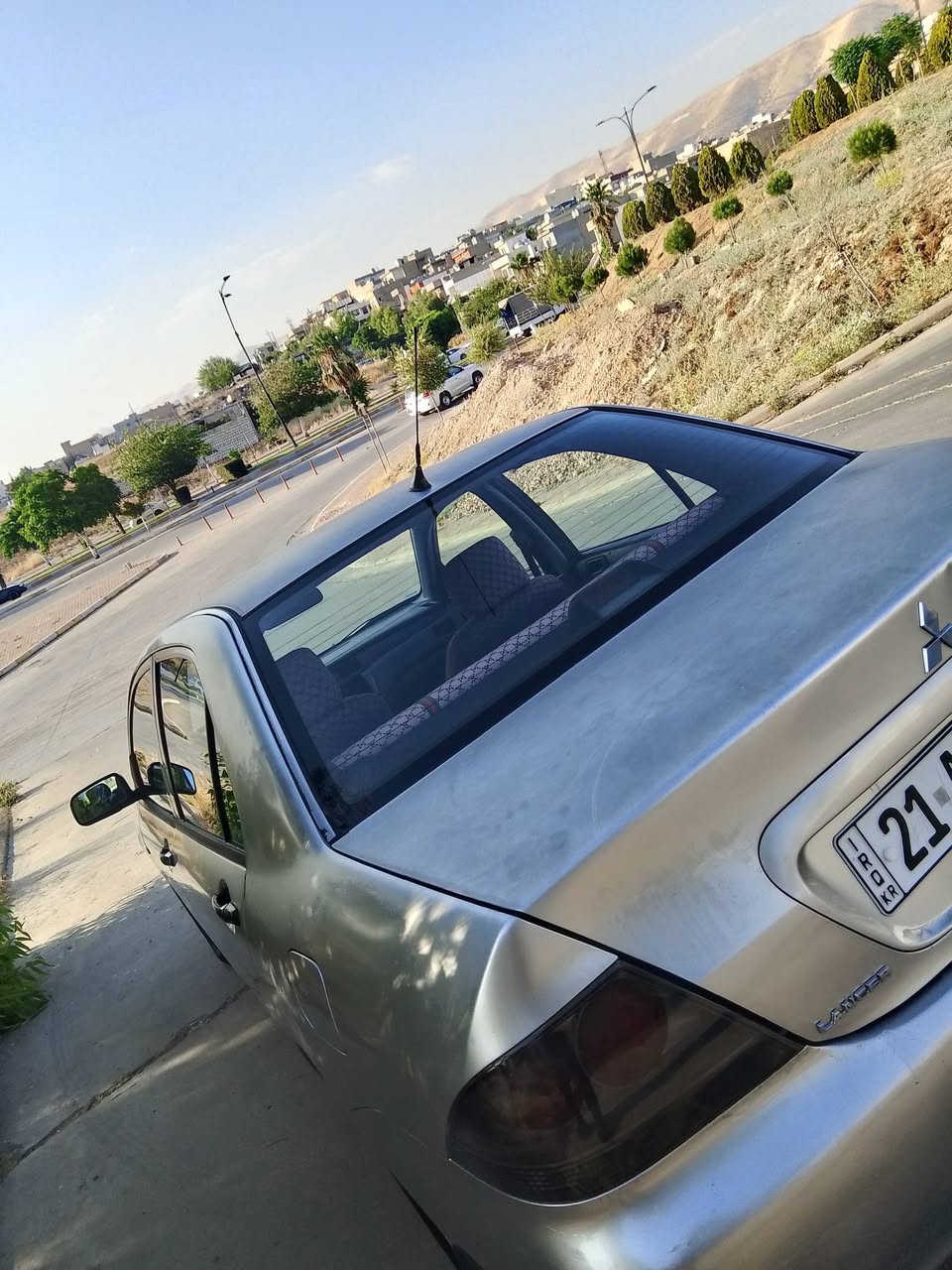 السلام عليكم..للبيع لانسر ٢٠٠٧
....موقها سليمانية...

هزه جديد سنويه لغاية ٢٩ ((يعني فقط رسم المجاور))

محرك حجم 13 جيد جداً...لاتبخير ولاتنقيص وبشرط

كير جيد جدا وبشرط...حدادية جيد جداً وادامه جديد 

اطارات تخم جيد جداً...

لاحادث ولاخياس من دعامية الاماميه الى دعامية الخلفيه 

فقط بخ خارج جراد جاملغ ونص باب وبلجه الثانية ربع جاملغ...اكرر لاحادث ولاخياس ولامعجون ولادواخل 

تبريد جيد جداً...كهربائيات كل شغالها....كامره خلفيه شاشه اضبط نوعيه...

السعر 69 وبيه مجال بسيط...شرط التحويل والوكاله

*********** 

اسف على اطاله شرح تفاصيل عامه واي سؤول حاضر
