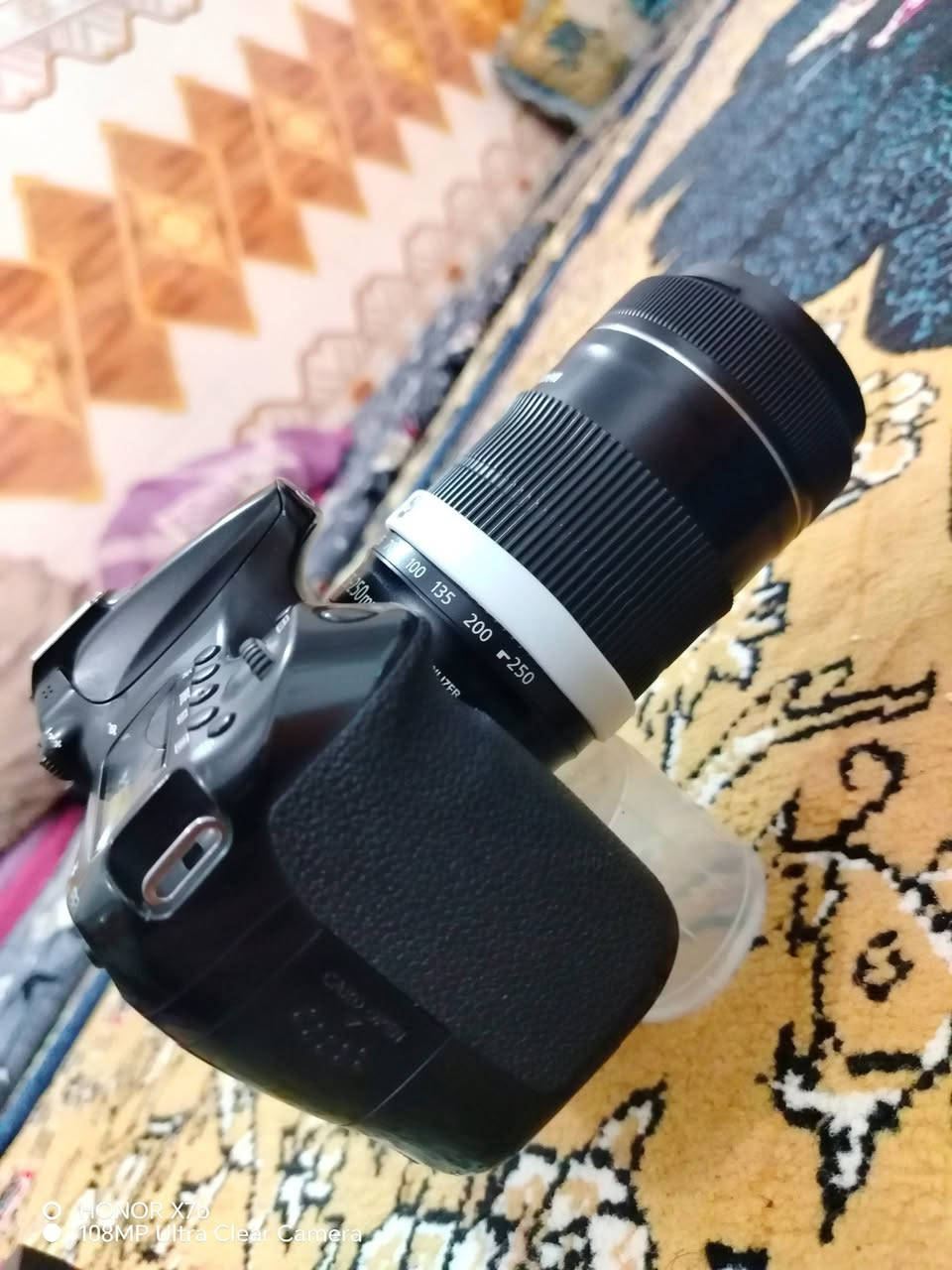 كامرة كانون 70d للبيع
عدسة الاصليه 18-55 + بطارية + شاحنه + رام 32 گيكا
ملاحضة الزوم مو وياها يجي وياها عدسة 18-55 
*********** اتصال او واتساب 
السعر خاص
