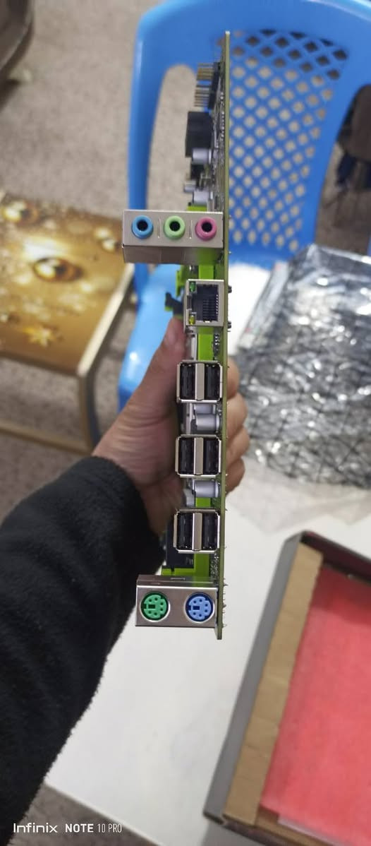 السلام عليكم مذربورد X99P4 مع معالج XEON E5 2630V4  DDR4 السعر مع التوصيل 55


**إذا كنت صاحب هذا الإعلان وتريد حذفه لأي سبب، رجاءا أرسل رسالة إلى الدعم الفني**