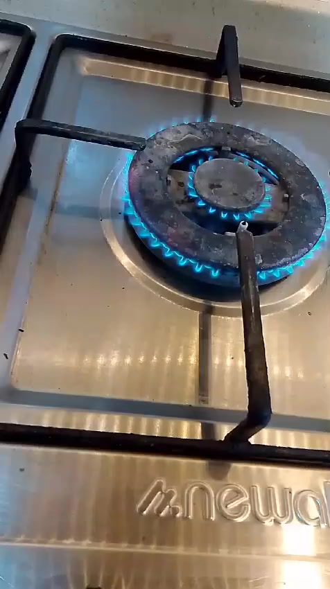 طباخ منضدي ستيل 
٥ عيون نظيف شرط الشغل 
السعر 55  الف


**إذا كنت صاحب هذا الإعلان وتريد حذفه لأي سبب، رجاءا أرسل رسالة إلى الدعم الفني**