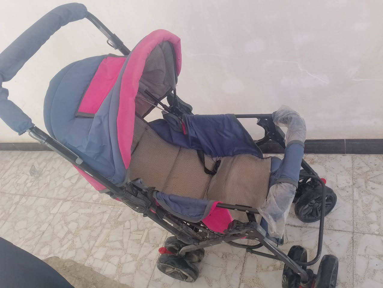 عربانة طفل دفع نظيفه غراض مشتريهن تخفيضات السعر 10 آلاف البلديات شارع المصرف


**إذا كنت صاحب هذا الإعلان وتريد حذفه لأي سبب، رجاءا أرسل رسالة إلى الدعم الفني**
