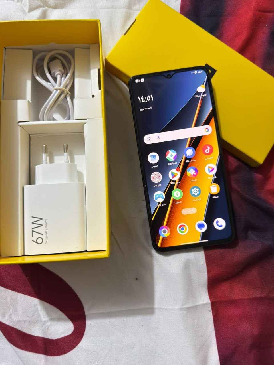 للبيع جهاز POCO X6 Pro 5G نظيف جداً (512 جيجا) + 9 كفرات هدية
التفاصيل والمواصفات:
 النوع: POCO X6 Pro 5G (العلبة الأصلية متوفرة كما في image.png).
 الذاكرة الداخلية: 512 جيجابايت.
 الرام (RAM): 12 جيجابايت + 6 جيجابايت إضافية (إجمالي 18 جيجا رام).
 المعالج: ثماني النواة (ممتاز للألعاب والاستخدام الثقيل).
حالة الجهاز والملحقات:
 الجهاز نظيف جداً وبحالة ممتازة (المواصفات واضحة في صورة الـ image_2.png).
 يأتي مع الجهاز 9 كفرات متنوعة مجاناً.
 العلبة الأصلية متوفرة.
السعر: 325 ألف دينار (قابل للتفاوض البسيط للشراي).
الموقع: بغداد / الدورة.
رقم التواصل: *********** (متواجد اتصال أو واتساب). بغداد, العراق
