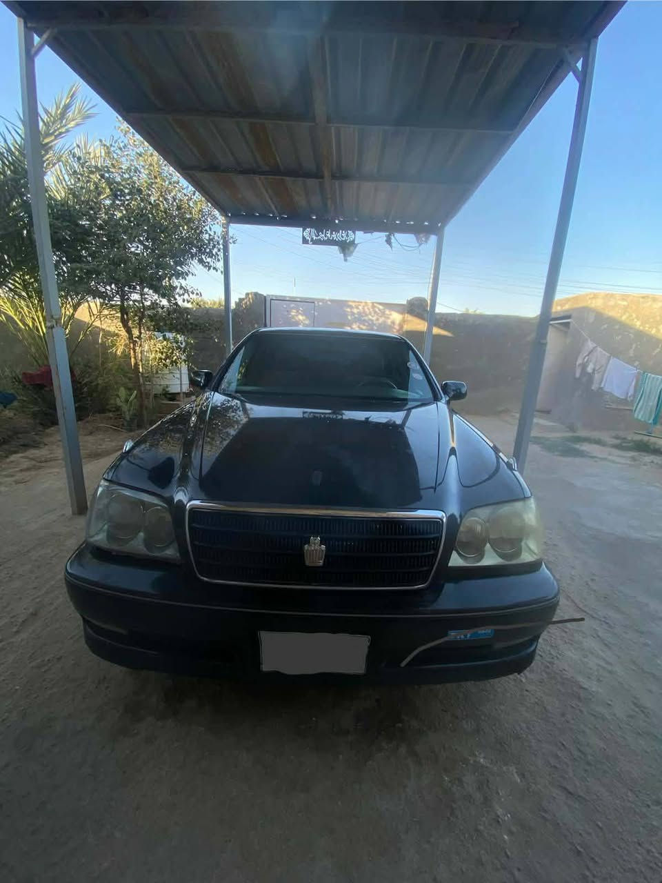 السلام عليكم كراون ملكة للبيع 
مكينة  ديفور الچبير
كرستال اصلا 
ثلاجه خلفية 
شاشة كرستال 
مري شفط 
لايت زنون
ويل كب نجمه نفطي 
تواير جدد
كص جنطة بيها رقم سليمانية حفر اصلي بدون سنوية مكينة كير تبريد حدادية كلة بوضع الشركة السيارة مكانها ذي قار الشطرة 
السعر 34 ورقة
استفسار اكثر 
***********
