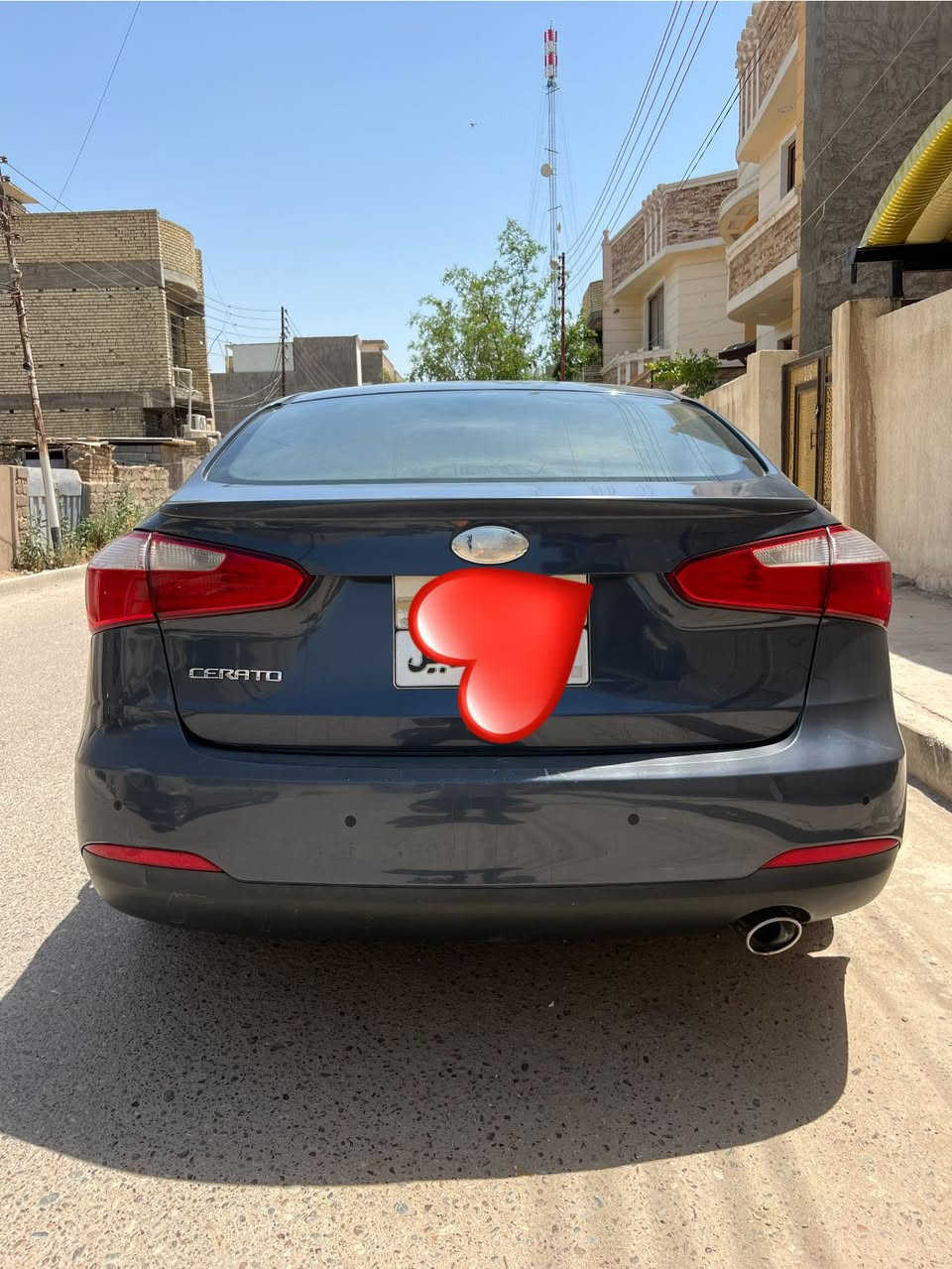 سلام عليكم
سيراتو 14 فول 
3 بصمه 
تشغيل * ابواب * جنطة 
تبريد قطعتين 
فول تحكم ستيرن 
مثبت سرعة 
شفتات 
شاشه اعطال 
حساسات امامي خلفي بلادي 
كامرة شاشه لمس بلادي 
كشنات جلد 
تبريد بيانو 
مريم شفط 
ترحيب من تقرب ع. سيارة 
3 وضعيات قيادة 

رقم اربيل سنوية سقطت بشهر ال4
كير محرك مكفولات 
تخم تاير جديد
منضومه زنون الاصلي ابو 250$
تخم ويل 16 مال موديل ال20
باتري جديد
قبل شهر سويت ادامة كامل للسيارة 
اي نقص ماكو تروح بوجهك للهزة

سونار موجود 3 قطع صبغ 
رقم ***********
سعر 115 وبي مجال
