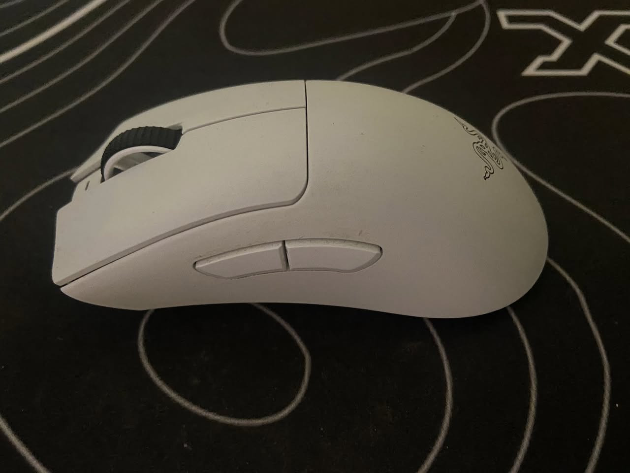 السلام عليكم
ماوس razer deathadder v3 pro لون ابيض
الماوس نظيف اخو الجديد بس ينرادلة تنظيف
30k dpi
ب ١٨٠ و بي ومجال بسيط
بغداد، اليرموك
*********** وتساب
