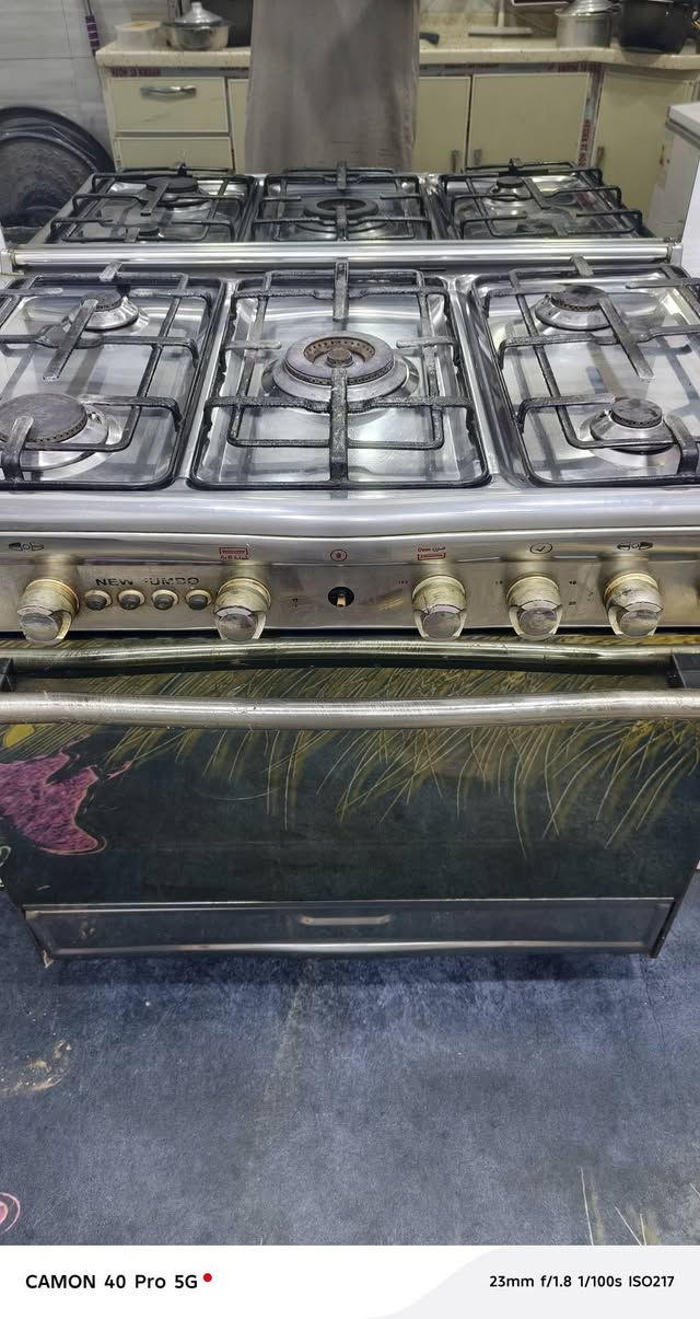 السلام عليكم طباخ مصري جامبو شغال كله ماداخل تصليح ونضيف السعر 150الف وهاذه رقمي ***********
