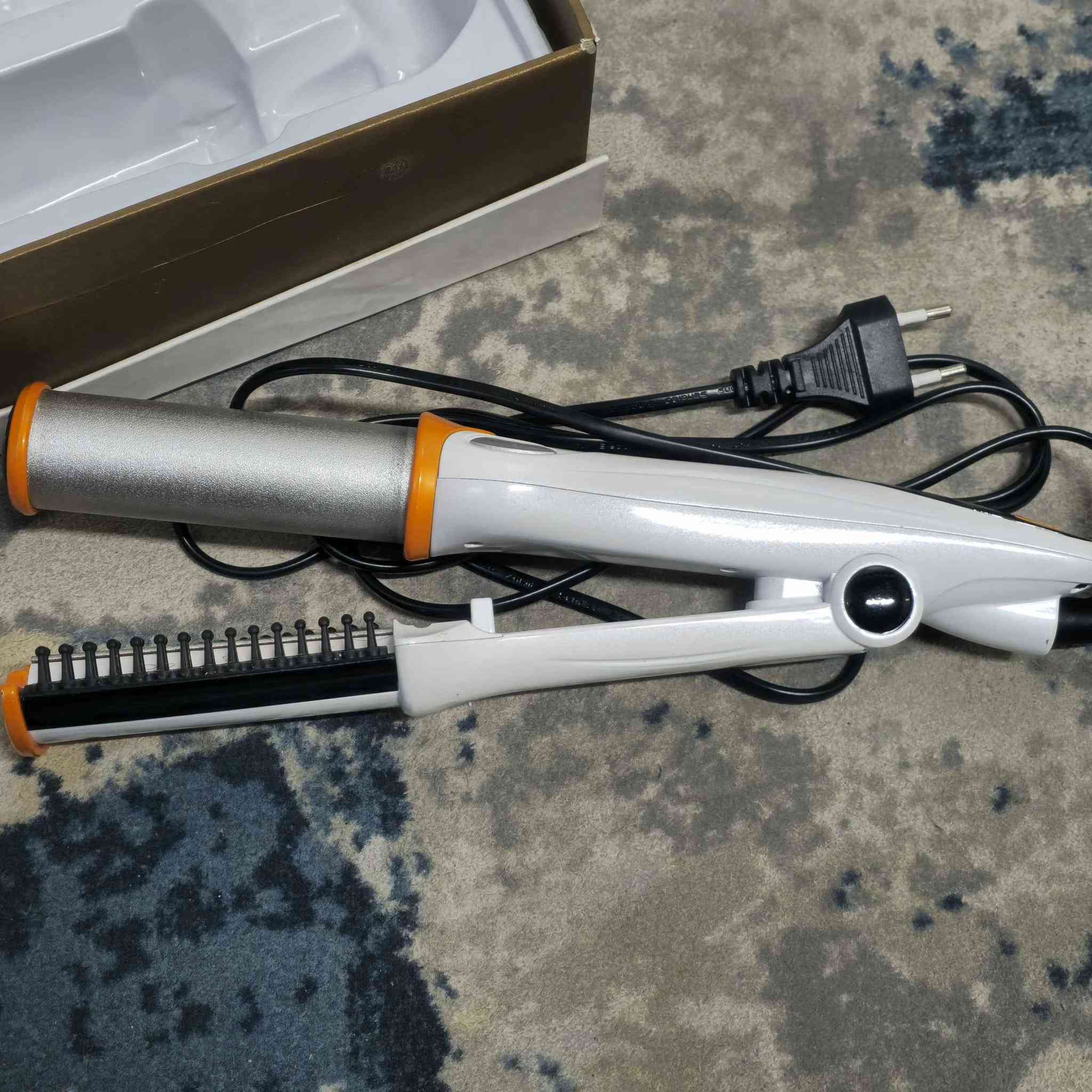 كاوية شعر اصلية
دوران اتجاهين
تحكم بدرجة الحرارة و قوة الدوران
ماركة pritech 
السعر ٤٥ الف و بي مجال
اي استفسار اني حاظر 

متوفر توصيل لكل المحافظات ٥ الاف
داخل كربلاء ٣ الاف

*********** كربلاء, العراق
