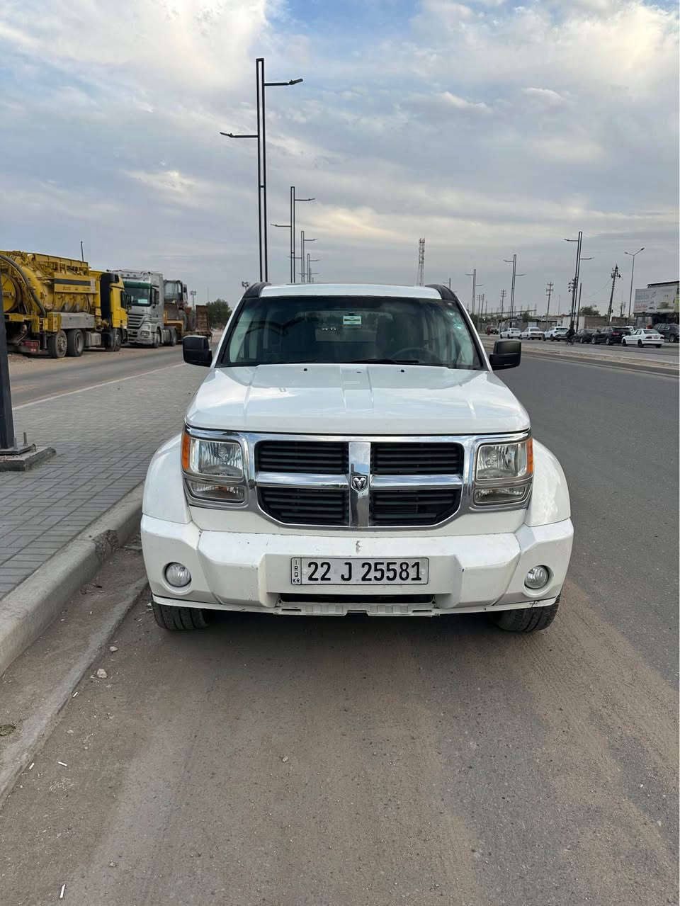 دوج انترو 2008 خليجي فور ويل كفاله عامه كير مكينه كفاله رقم اربيل أنكليزي سنويه منتهيه صارلها أربع اشهر راعيها بعلي الغربي يريد تحويل السياره مكانها البصره  السعر 90 ورقه وبيها مجال رقم صاحب السياره. *********** البصرة, العراق
