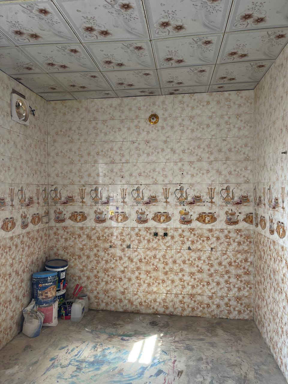 صب
بناء حديث
البيت على شارعين 
موضح كلشي ب الفديو والصور 
فقط تغسله وتكعد
موقعه شارع الموز 
خلف شارع الفلل قرب الچري كذلك موضح بلفديو 
السعر 26
***********
