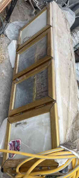 كاونتر للبيع 7 قطع يحتاجله تنضيف 
مكاني ابو غرق 
السعر 500

***********
