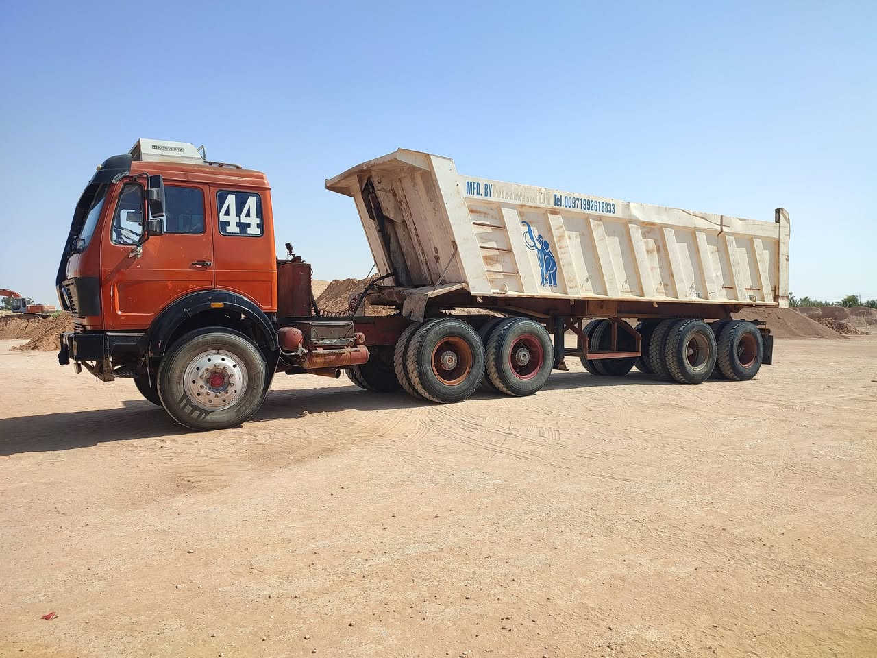 شاصي مكفول رقم بغداد قلاب بسنويه موديل 82 جيئف مكينه 35 جديده كير 160 سياره جاهزه للعمل السعر 3دفاتر ونص وبيه مجال الاتصال ***********

