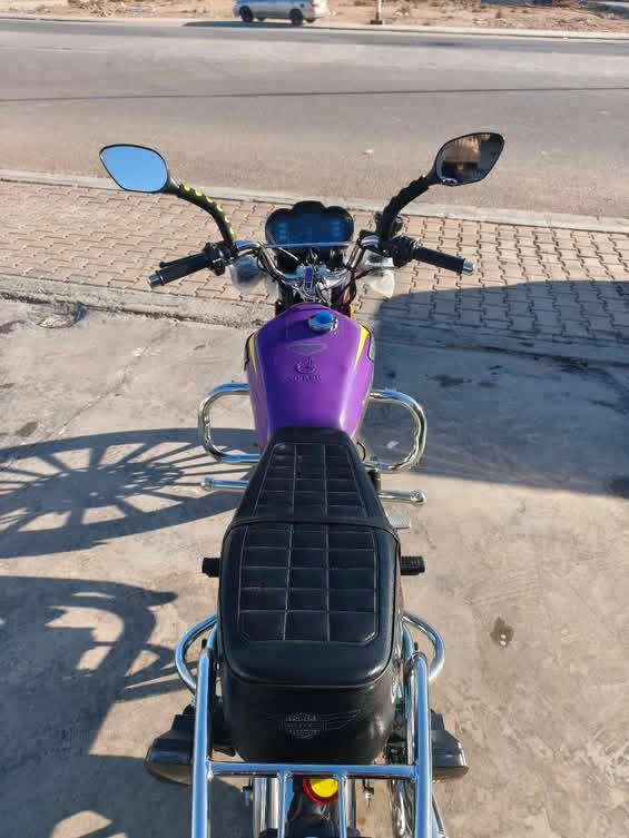 للبيع سولنك موديل 25 محرك 200بعده جديد للتواصل ***********
