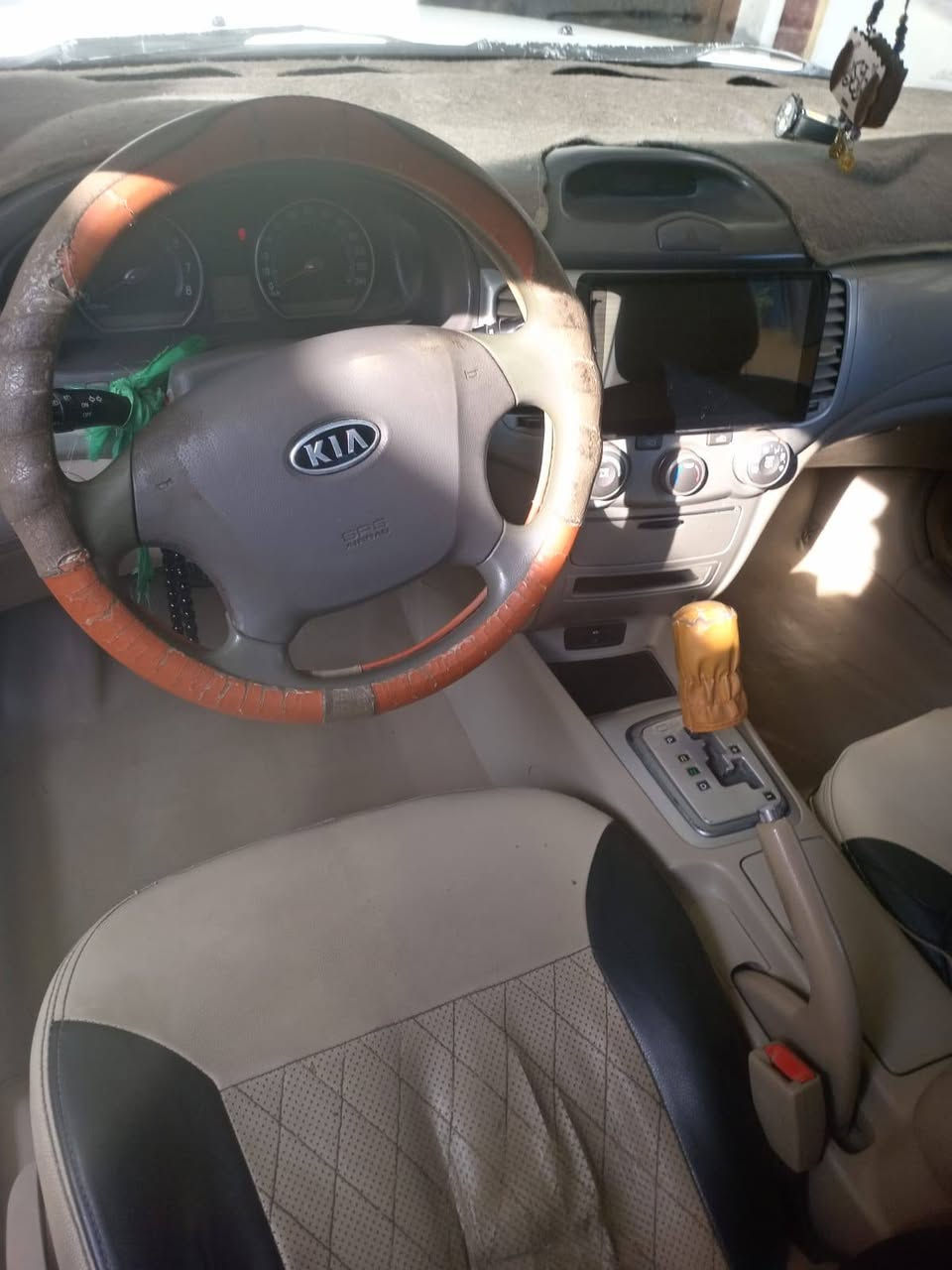 السلام عليكم 
اوبتما 2008 خليجي محرك 2000
كفاله عامه من كلشي 
بيها صبغ بالباب الخلفي والدور فقط بدون دواخل شرط فحص سونار 
مكينه كير خير من الله 
حدداديه خلفيه اماميه كارتون
تبريد ثلج 
تخم تاير 
باتري جديد 
السياره جاهزة ع اخر حبايه 
رقم بابل دولي ب اسمي 
السعر 120 وبيه مجال بسيط 
عنواني حله قرب السيدة شريفه ع 
***********
