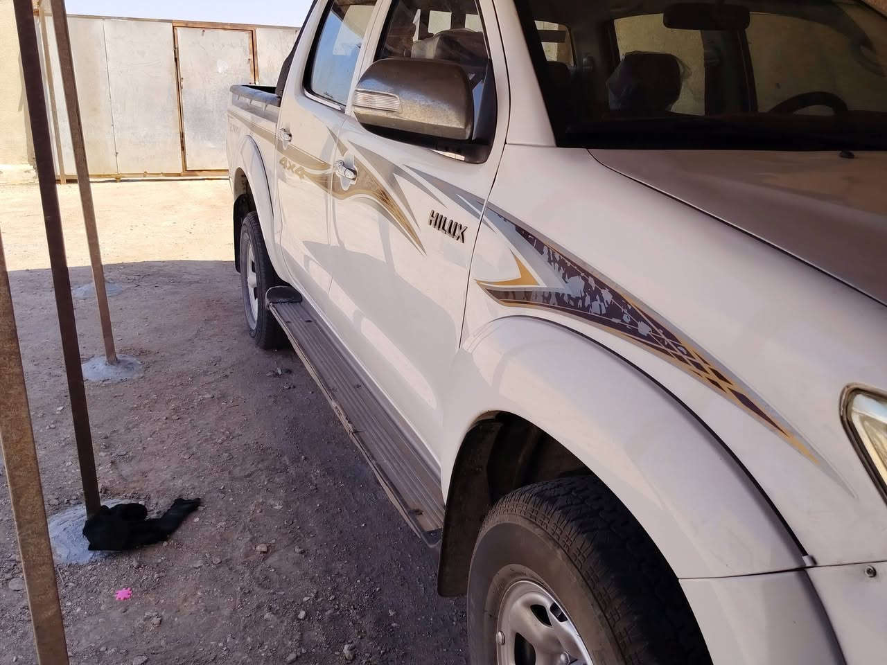 فورويل ١٣ كاز سعودي رقم شمالي سنويه جديده لل٢٩ دولي بيها مكانات صبق وتكمه مصبوقه تبريد حداديه فول سياره جاهزه *********** واتساب السعر ١٥٠وبي مجال ترهم مراوس

