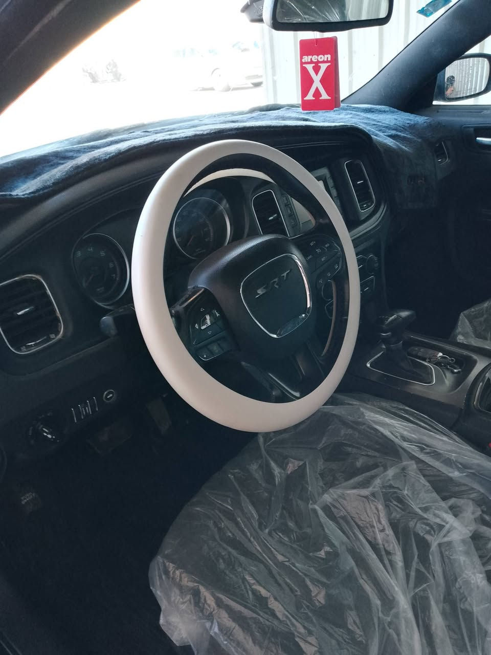 سلام عليكم جارجر لبيع 16اصل تحويل مباشر جهزه مكينه كير شرط سياره نضيفه مامشتقله خط ستخدام شخصي سعر 145 أو ماوس مكاني شطره ***********
