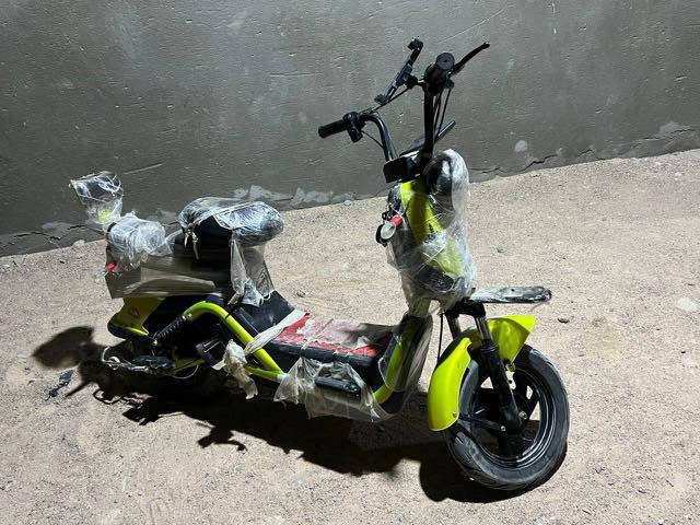 سلام عليكم دراجه شحن البيع عطلها ملف او عقل ابيع كوم حديد البطاريات مابيهن شي خمس بطاريات سعر ١٥٠ وبيها مجال الشراي


**إذا كنت صاحب هذا الإعلان وتريد حذفه لأي سبب، رجاءا أرسل رسالة إلى الدعم الفني**