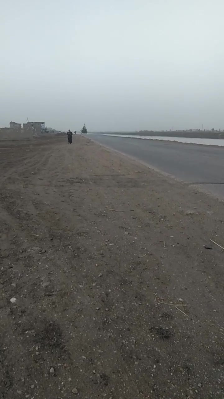ارض على السلام مباشر بعد معرض الزعيم ومجمع الصوامع
مكان استراتيجي جاهز للكل المشاريع 

بنزيمة أو قاعه افراح أو......

بالاضافه الى الحوضين تعملهم سمك سنة وتزرع سنه 01206361404

وربنا يبارك لصاحب النصيب


**إذا كنت صاحب هذا الإعلان وتريد حذفه لأي سبب، رجاءا أرسل رسالة إلى الدعم الفني**