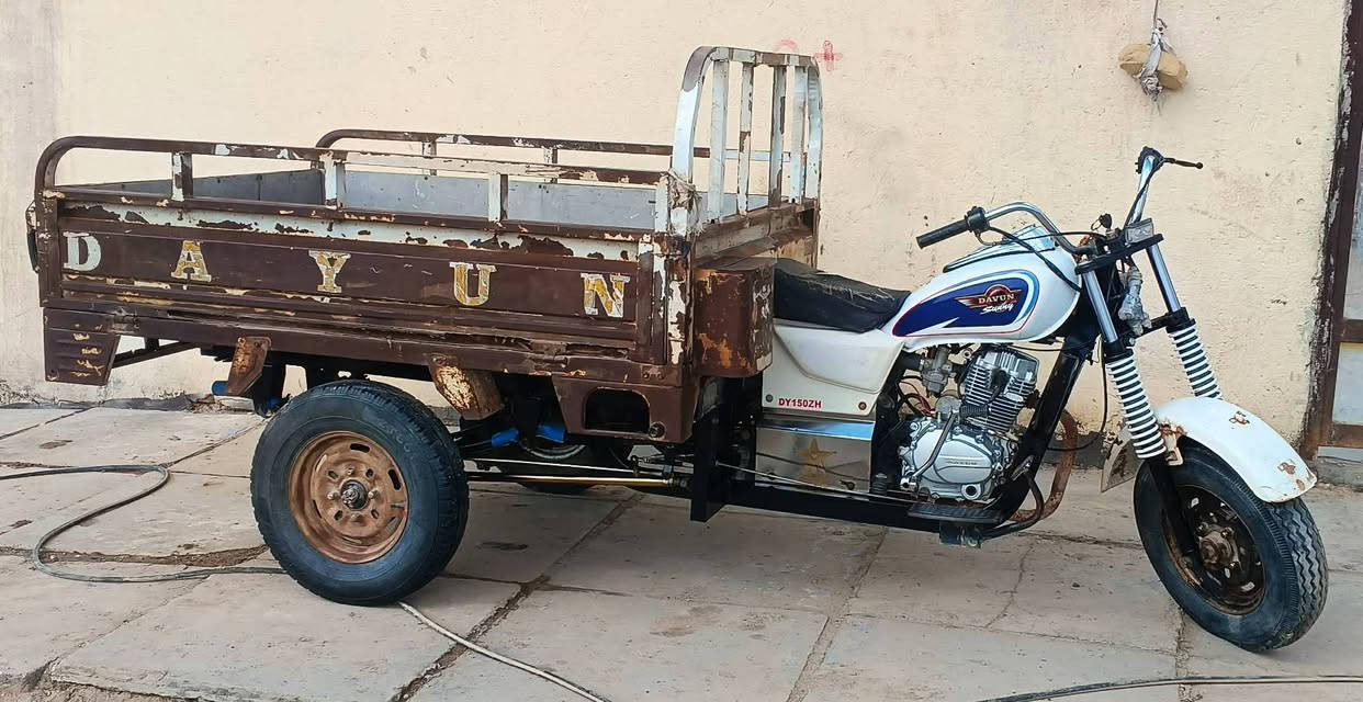 سلام عليكم ستوته البيع ستوته صارله شهرين من تعمرت وكله جديد المحرك شرط برقي ما مفتوح مكان قرب سجن الصلاحي شراي بي خير ويدلل 
سعر خاص


**إذا كنت صاحب هذا الإعلان وتريد حذفه لأي سبب، رجاءا أرسل رسالة إلى الدعم الفني**