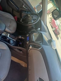 من رخصت مديرالكروب توسان امريكي موديل 15 فول مواصفات داخل جلد جوزي  حا...