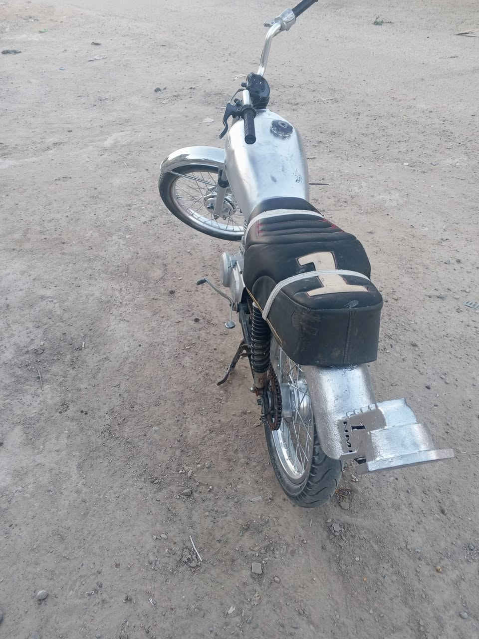 سلام عليكم حربي للبيع 300او بيها مجال مكاني ابو غريب الحصوه
***********
