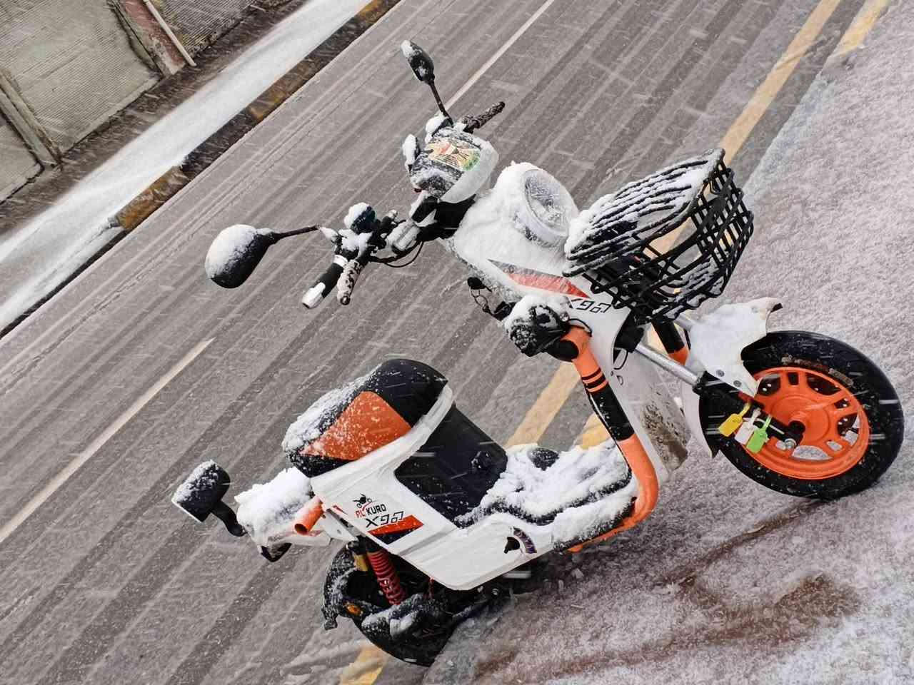 ماطور شحن للبيع الماطور نضيف كلو شغال السعر350
التواصل على الرقم/***********/واتساب
