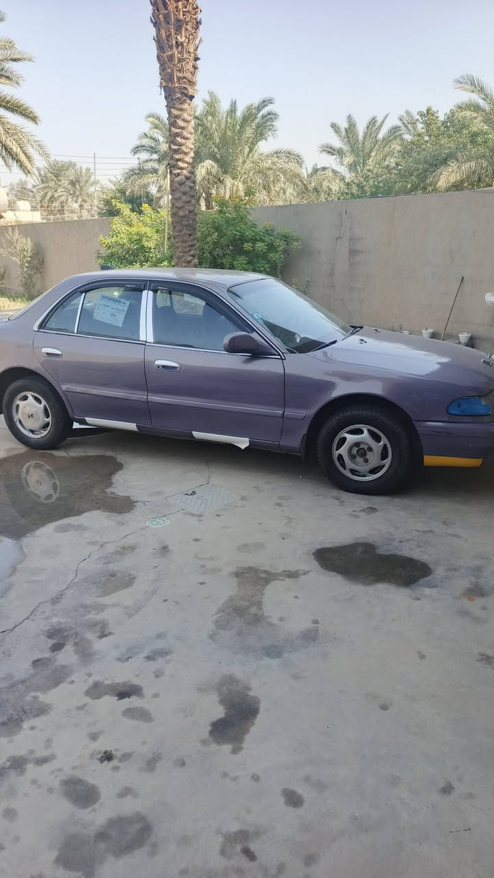 السلام عليكم سوناتا ٢رقم بغداد دولي محرك نضيف كير عادي مصبوغة عام مكفوله من الحادث سعرها ٤٠ قفل  سياره جاهزة مكانها ديالى او بغداد *********** أو ***********
