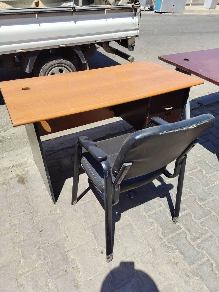 ميوزه مكتبيه للبيع للاتصال ع*********** كركوك, العراق
