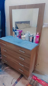 غرفة نوم تركيه اقتصادية ميز تواليت مع كنتور ثلاث أبواب مع سيسم نفرين 9...