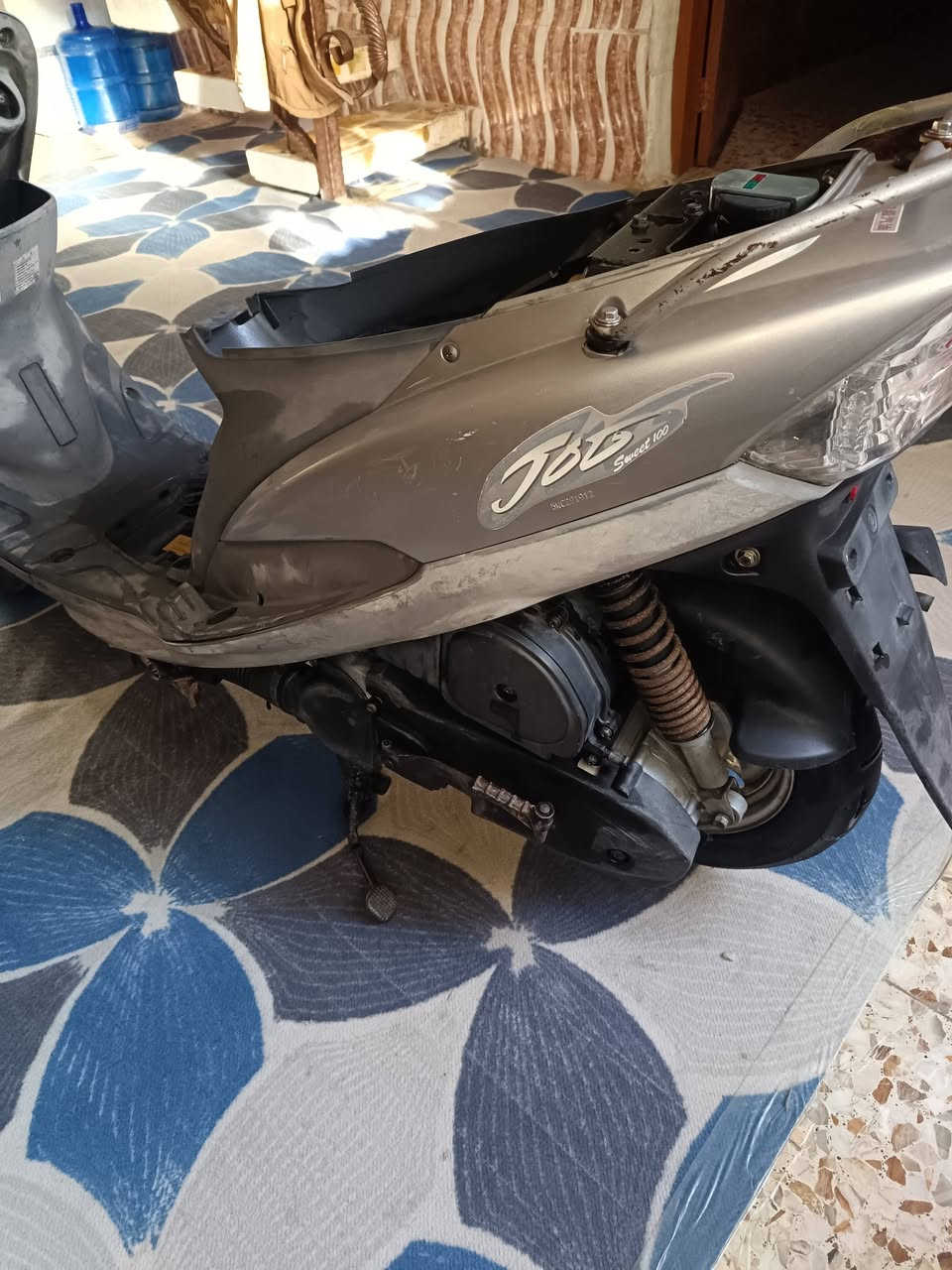 السلام عليكم
لا بيع
دراجه مكس منغولي
مكفوله دراجه جديده صارلها شهر من منزلها
من رمه الي شراي يتصل علا هاذا رقم ***********
 وبل خدمه مو شراي لا يتعبني
مكان الدوانية
