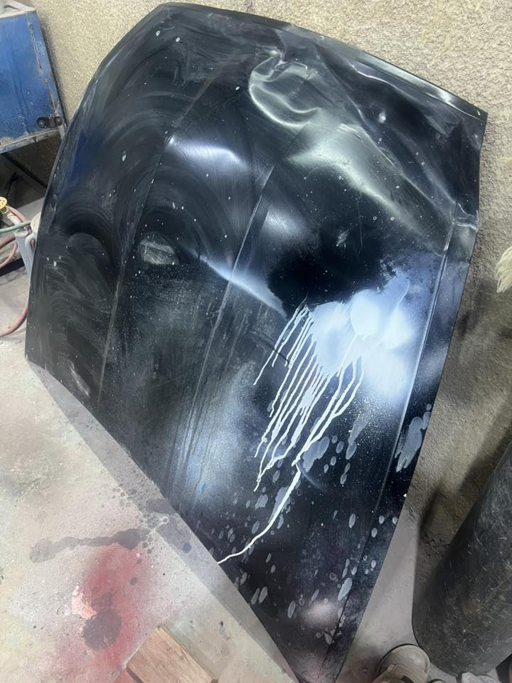 السلام عليكم 
موجود رادار سوناتا 2023 خلفي جهه اليمنى اصلي مال سياره تفصيخ قيم واخذ باليرضي الله 
وكذلك موجود بنيد سوناتا 2023 محتاج سمكره فقط هم قيم واخذ للاستفسار ***********
