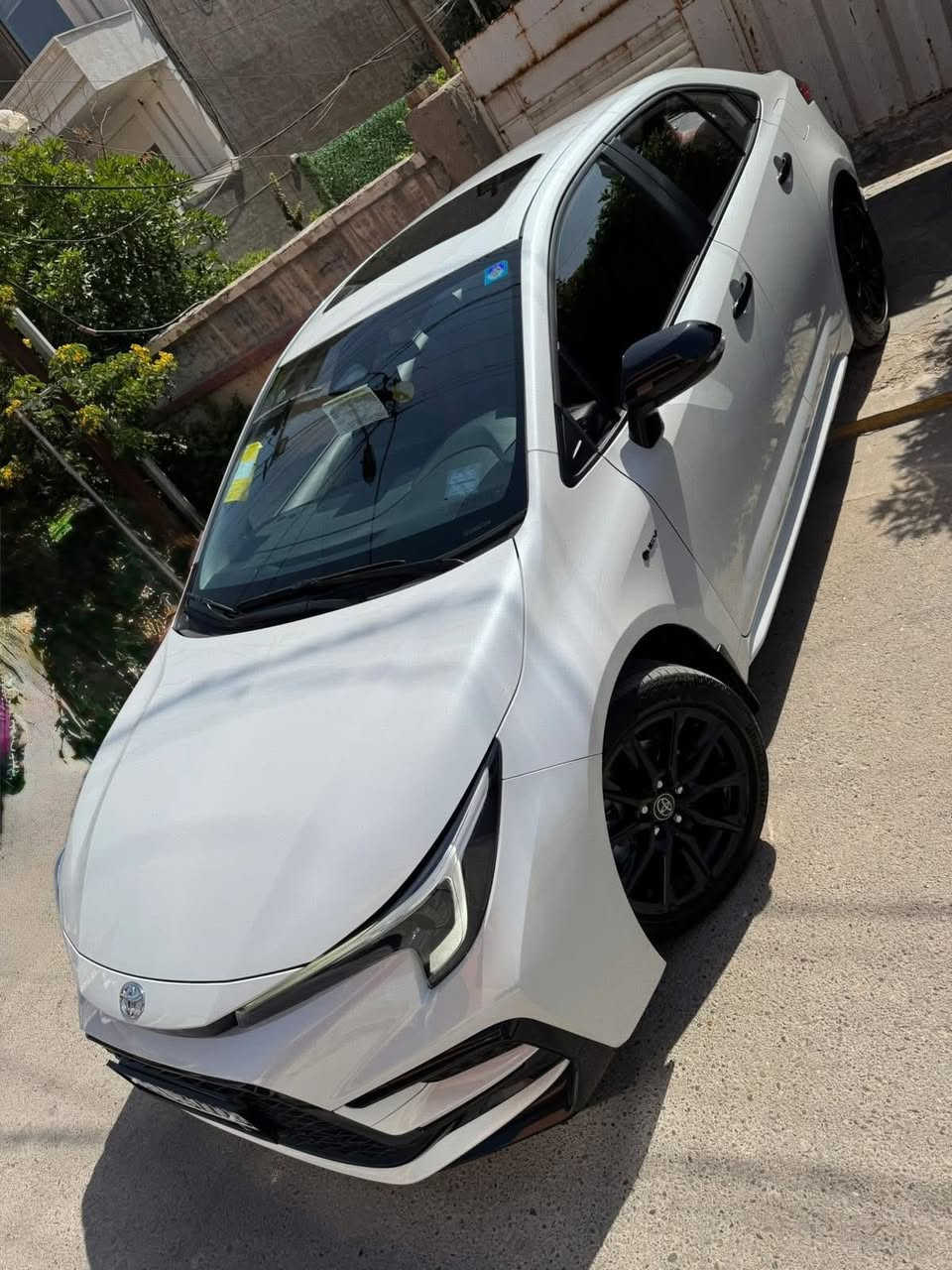 للبيع كورلا 2025  S بلاك ادشن محرك 1800 هايبرد HEV مري بلاك بلادي ويل بلاك كبير ماشيه 12 الف 
محرك 1800 هايبرد شحن ذاتي 
بصمه + دخول ذكي 
هاندر بريك بصمه + اوتو هولد 
كشنات جلد مشمسي كرسي كهرباء
رادار امامي 
سياقه اليه 
تبريد قطعتين 
تبريد بيانو شاشه 
شاشه ابل كار بلي + كامره خلفيه 
مانع نزلاق + مود درايف +  ايفو مود 
كيجات شاشه دجتل 
  
مقاعد جلد 
ويل بلاك حجم 17 
حساس لايت كامل اوتو عالي ناصي اوتو + حساس ظغط اطار 
تحكم سترين كامل فول 
لايت زينون + لد صباحي + اشاره لد 
كت اس بلادي 
شاير مري 
مكاني النجف 
السعر :165 وبيه مجال
اللاسفسار : ***********
