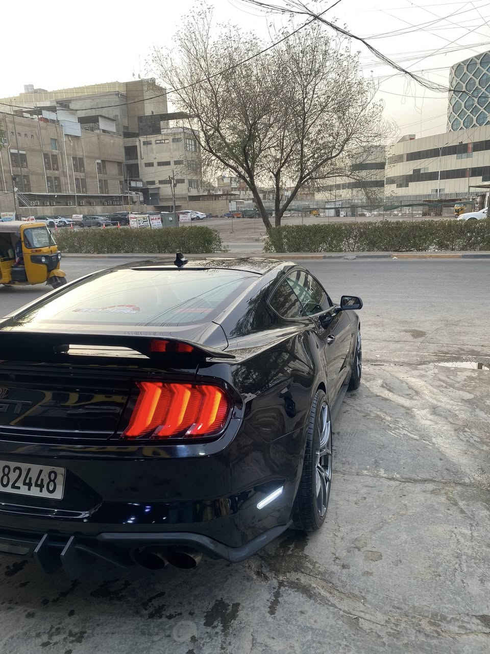 موستنك gt عشر نمر
كلشي مذكور بل منشور صور حادث + رقم الشاصي 
سلام عليكم للبيع فقط بدون مراوس !!!!!!!!!!!!!!!!!!!!! 

موستنك gt  2021 محرك V8 
حادث سيارة قطعتين 
جاملغ خلف سائق صبغ فقط مال امريكا 
وبلعراق جاملغ جهة الصدر صبغ 
السيارة دواخلهة مكفولهة لغد شاصي كلشي مكفول 
محرك كير بعدهن جدد ماشيه 30 الف ميل 
مواصفات سيارة 
رادار امامي + رادار خلفي + نقاط عمياء بل مري + توقف تلقائي 
كشنات جلد تدفئة تبريد 
شاشة سنك 3 بلادية 
ستيرن كاربون D 
حساسات خلفي مع كامرة 
فجوچ بريمبو 6 بستم 
وبيهة بعد مواصفات لموستنك لمعروفة 
سعر لسيارة 205 ورقة بيهة مجال بسيط 
ولسيارة كلش نضيفة ودواخلهة مكفوله وعارضهة بسعر مال واحد يريد يبيع ومناسب 
ليريد سيارة يدلل 
*********** 
مكان سيارة بغداد الرصافه
